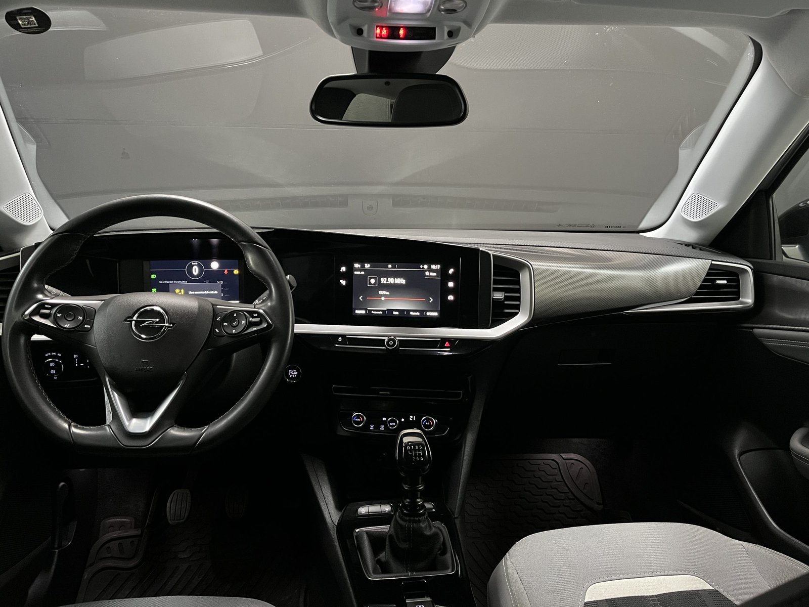 Opel MOKKA 1.5 TD MT ELEGANCE 2022 - Imagen 13 de 19