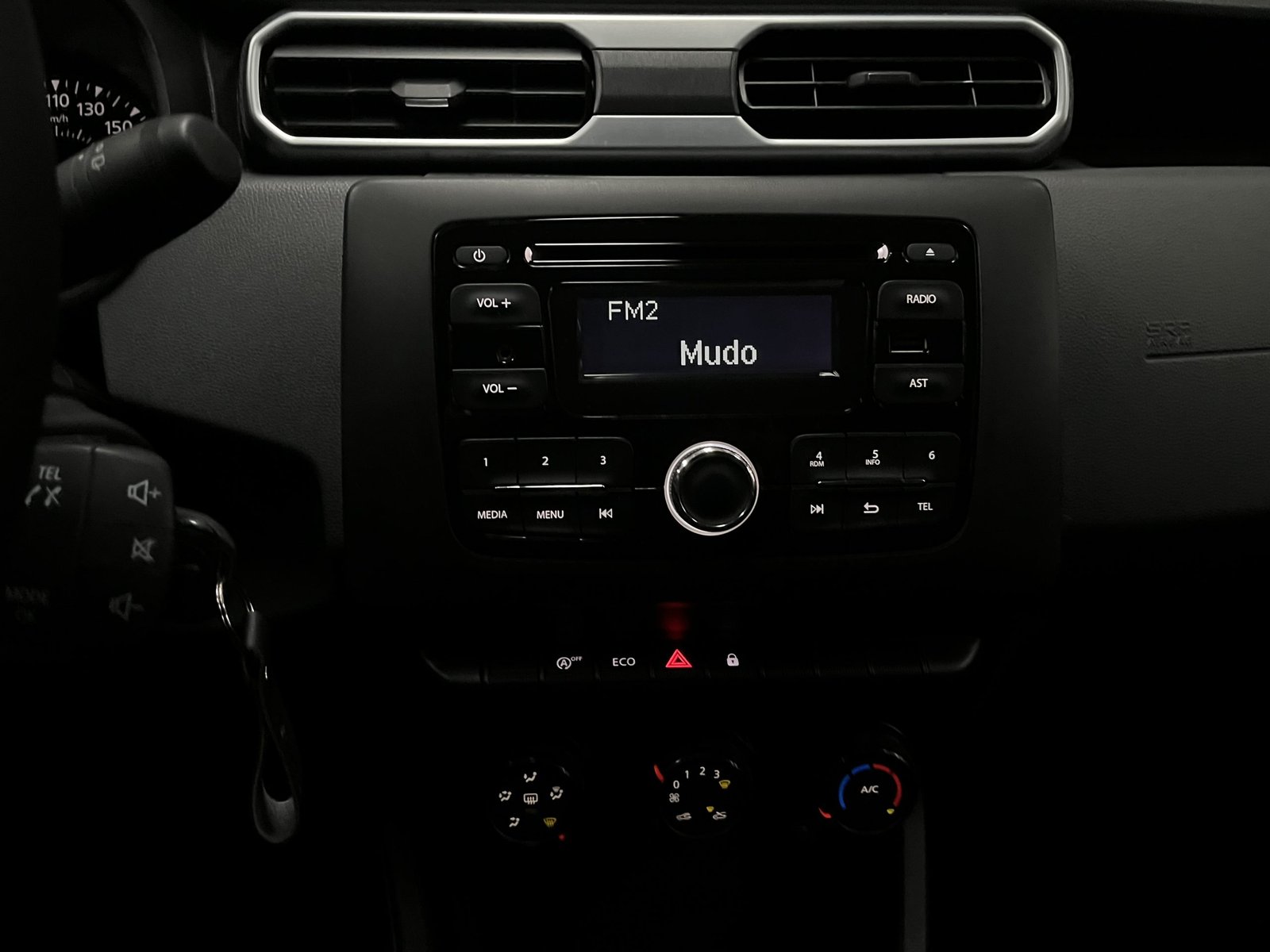 Renault DUSTER LIFE 1.6 MT 2021 - Imagen 17 de 19