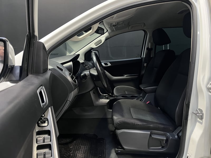 Mazda BT-50 SDX 4X4 3.2 AUT 2020 - Imagen 9 de 20