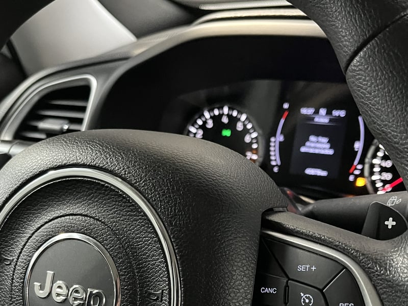 Jeep RENEGADE SPORT LX 1.8 AUT 2020 - Imagen 9 de 18