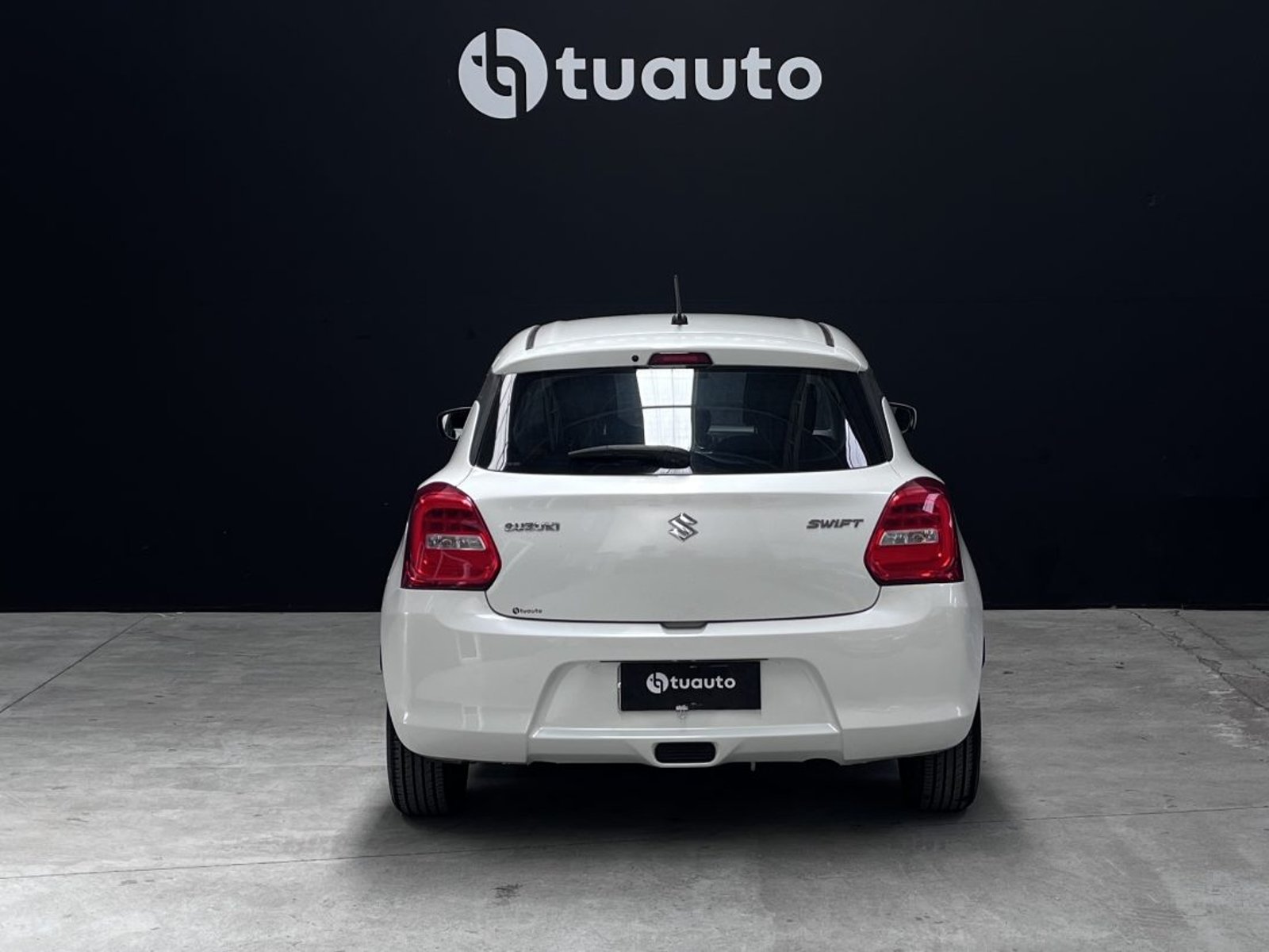 Suzuki SWIFT GLS HB 1.2 AUT 2019 - Foto 5 de 16