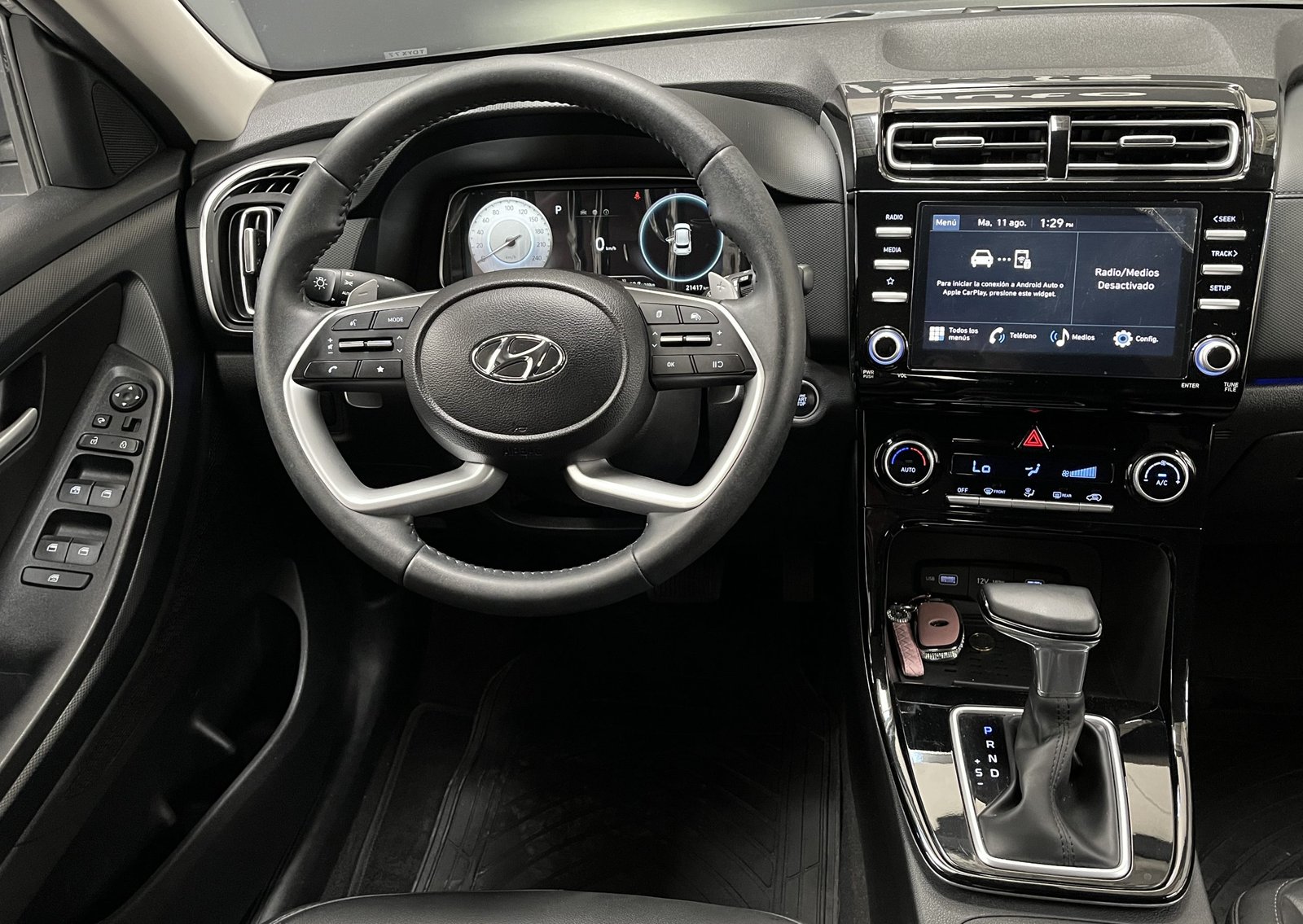 Hyundai CRETA CVT DESIGN 1.5 2024 - Imagen 17 de 18