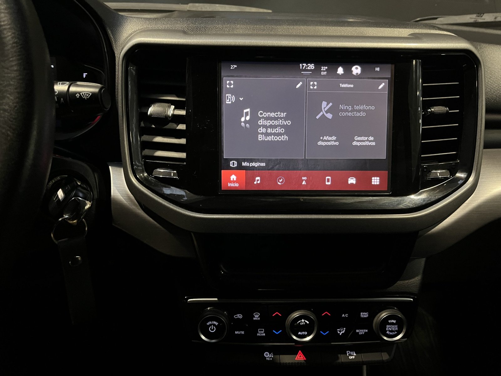 RAM 1000 BIG HORN FWD BZ 1.8 AUT 2024 - Imagen 18 de 19