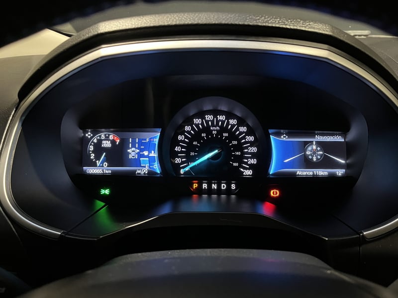 Ford EDGE SEL 2.0 AUT 2022 - Imagen 13 de 16