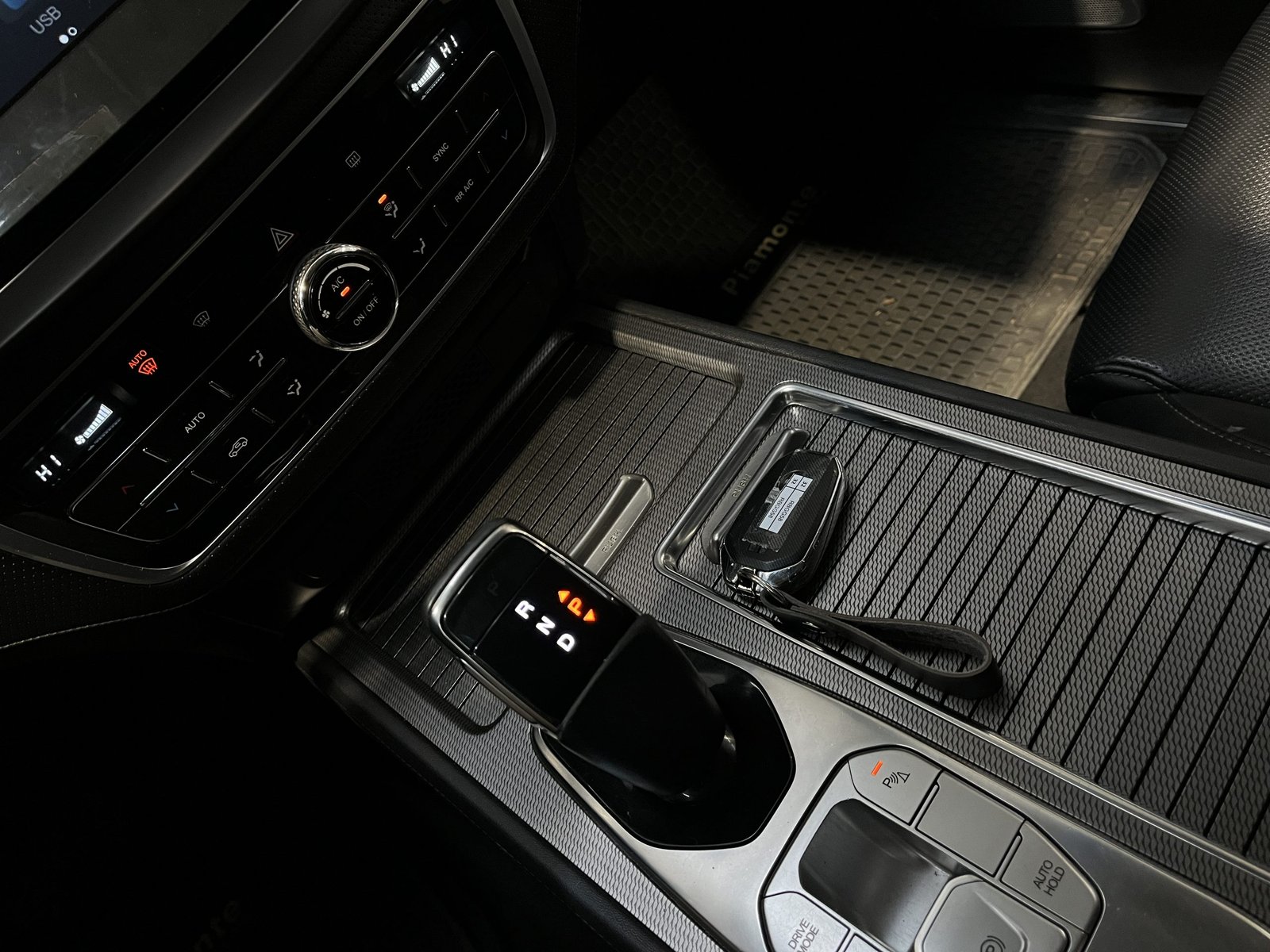 SsangYong REXTON LIMITED 4X4 2.2 AT 2021 - Imagen 11 de 19