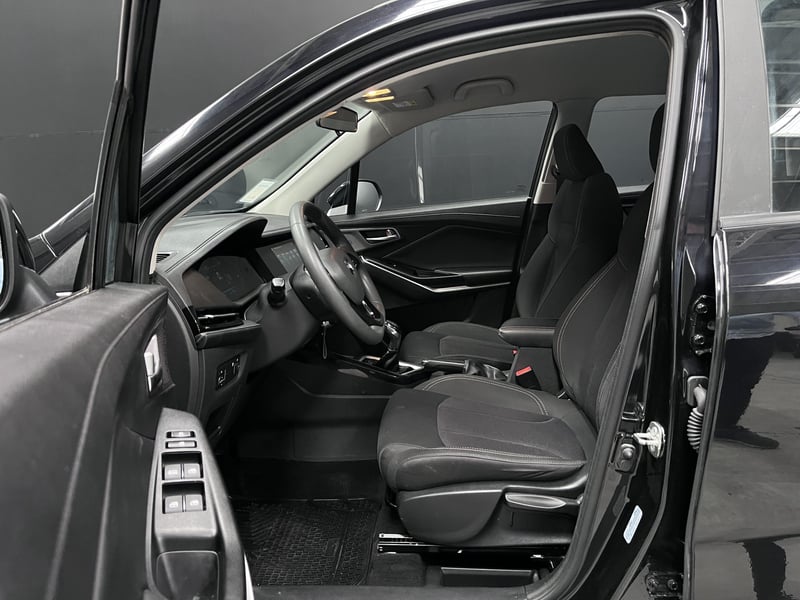Changan CS15 HB 4X2 1.5 COM 2025 - Imagen 9 de 19