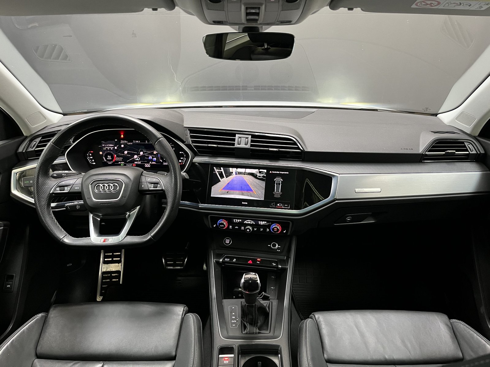 Audi Q3 35 TFSI 1.4 AUT S LINE 2023 - Imagen 18 de 18