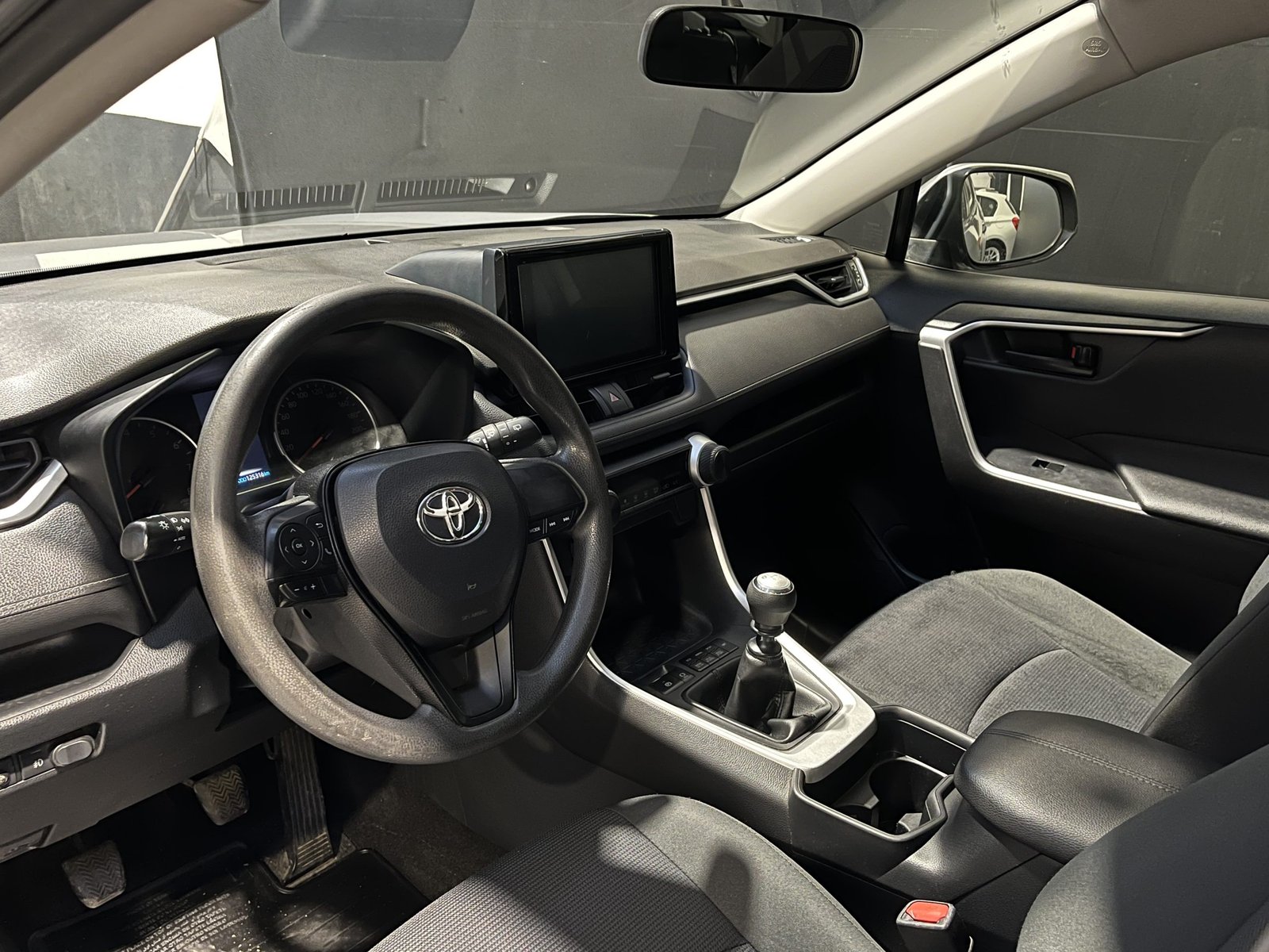 Toyota RAV4 2.0 LE MT 4X4 2021 - Imagen 9 de 14