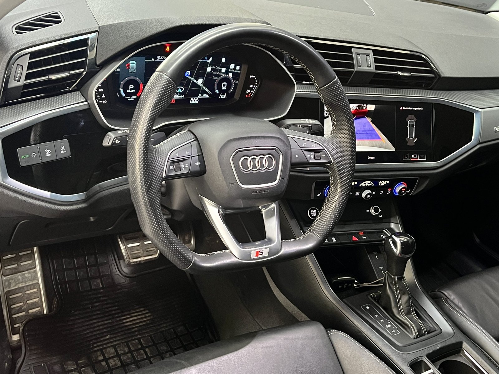 Audi Q3 35 TFSI 1.4 AUT S LINE 2023 - Imagen 16 de 18