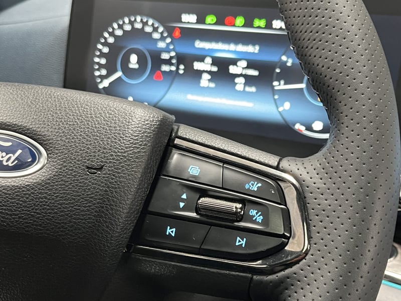 Ford TERRITORY 4X2 1.5 AUT TITANIUM 2024 - Imagen 12 de 17