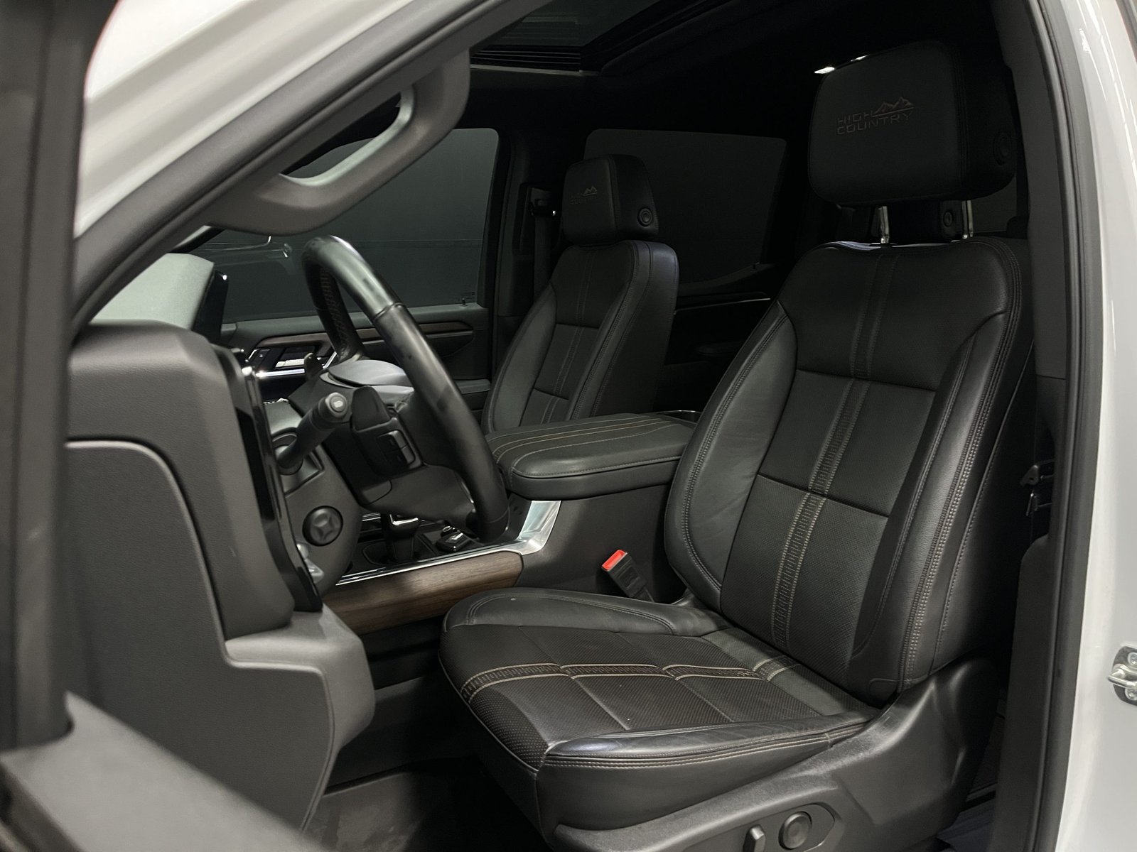 Chevrolet SILVERADO 4X4 3.0L AUT HIGH COUNTRY 2025 - Imagen 11 de 18