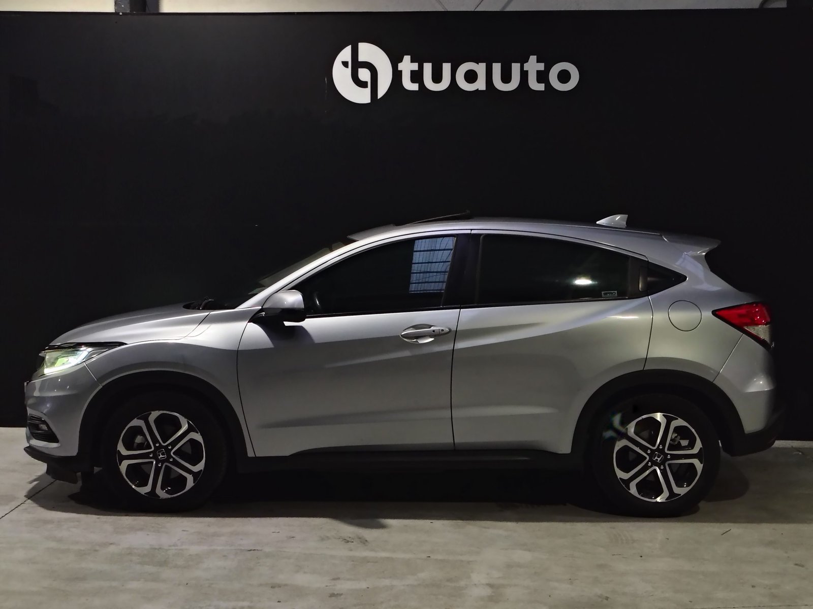 Honda HR-V V EXL 4X4 1.8 AUT 2020 - Imagen 9 de 20
