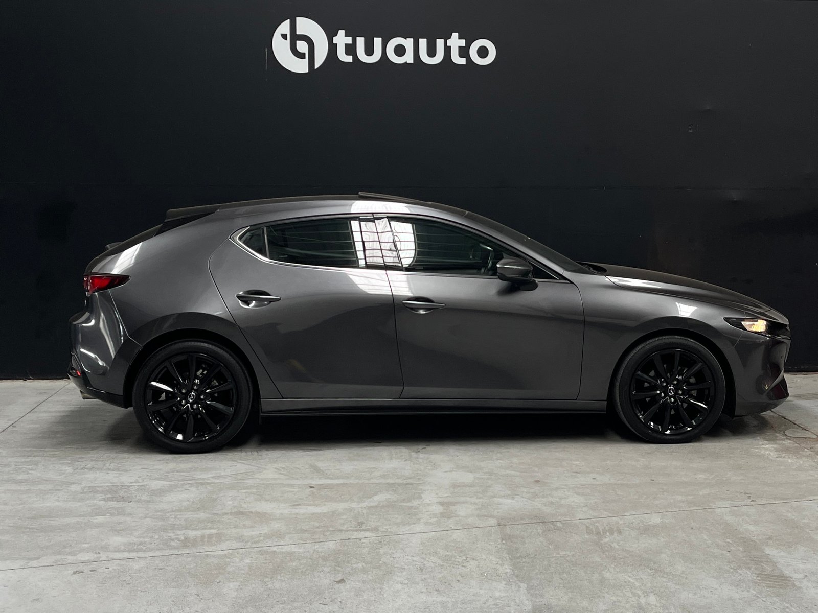 Mazda 3 HB 4X2 2.5 AUT 2023 - Foto 3 de 17