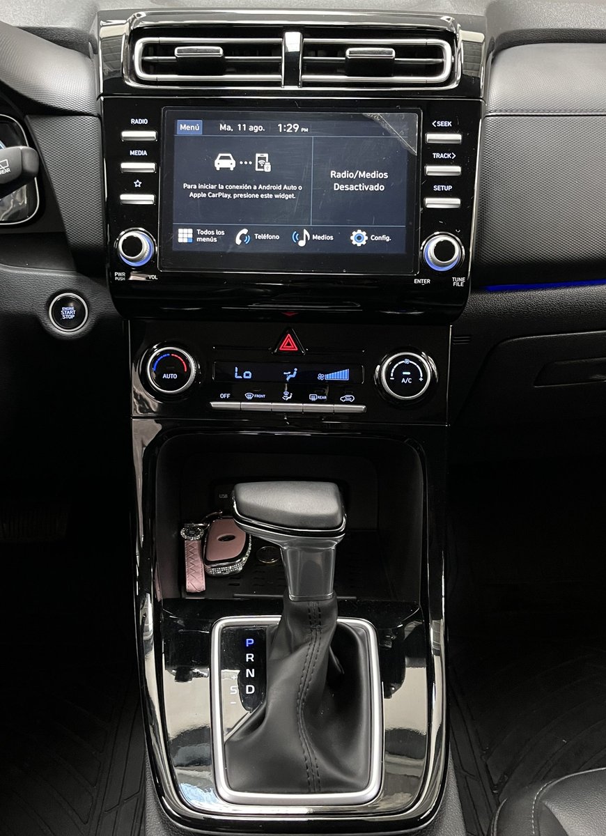 Hyundai CRETA CVT DESIGN 1.5 2024 - Imagen 18 de 18