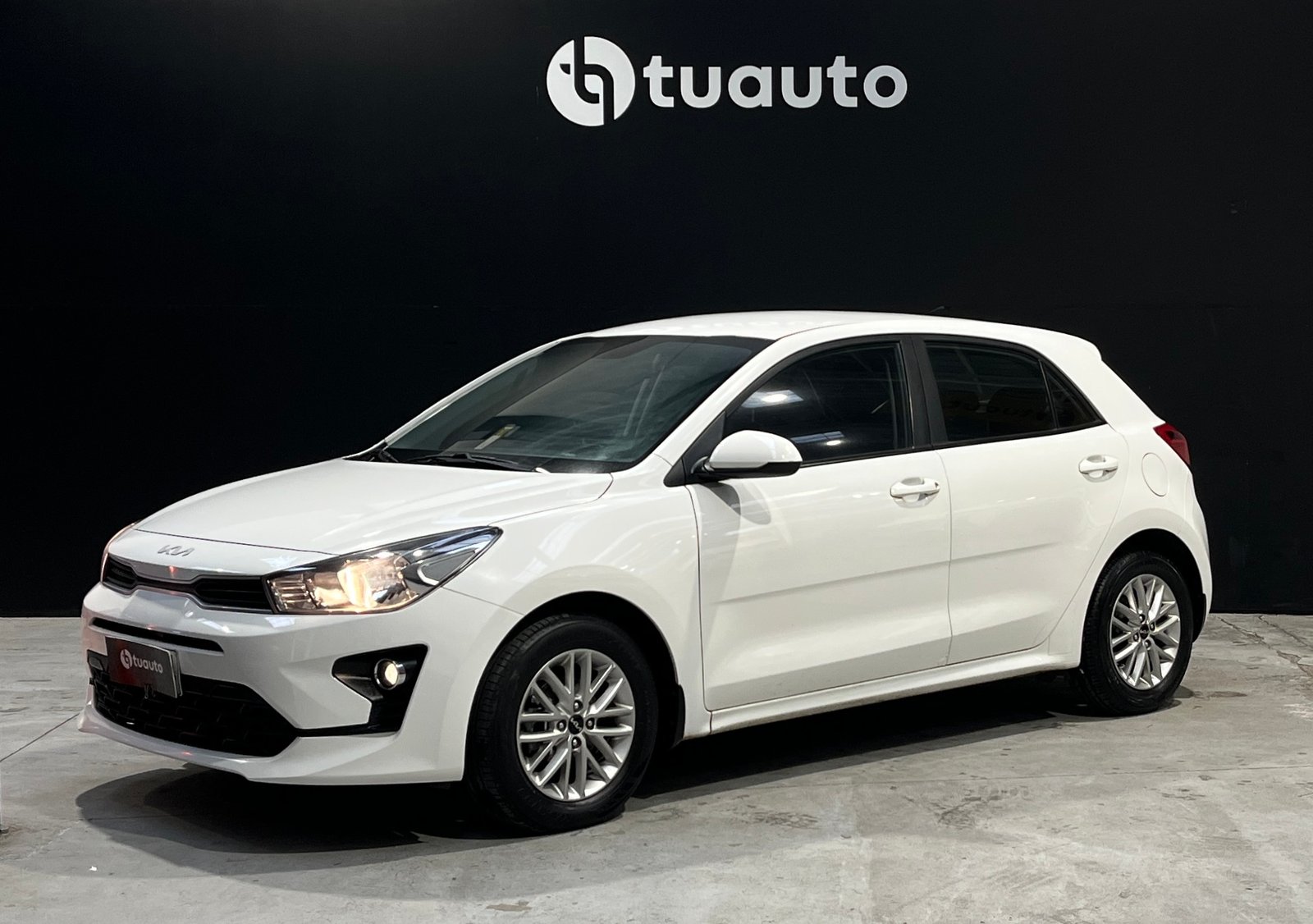 Kia RIO 5 1.4 LX MT 2022 - Imagen 8 de 19