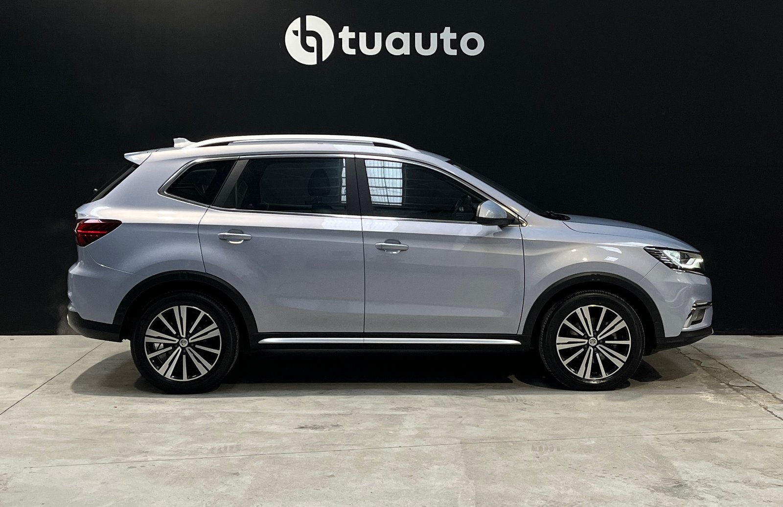 MG RX5 1.5 MT COM 2021 - Imagen 3 de 19