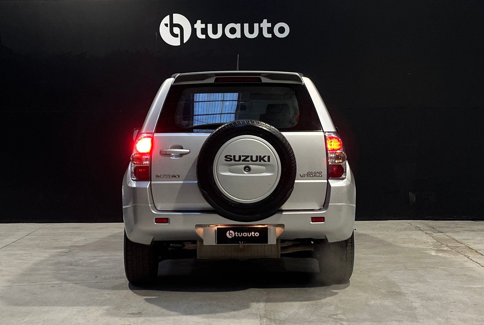 Suzuki GRAND VITARA GLX SPORT 4X4 2.4 2018 - Imagen 5 de 16