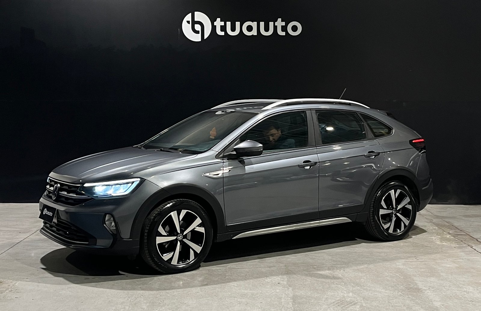 VOLKSWAGEN NIVUS TSI 1.0 AUT HIGHLINE 2023 - Imagen 8 de 18