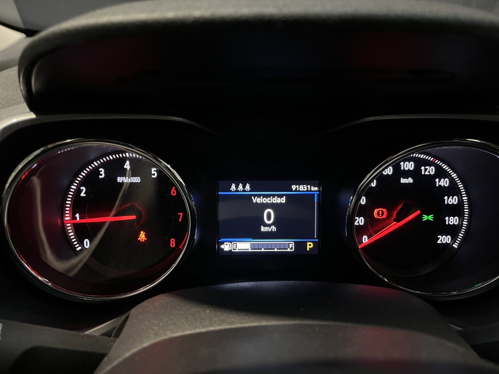 Chevrolet TRACKER PREMIER 1.2T AUT 2021 - Imagen 9 de 20