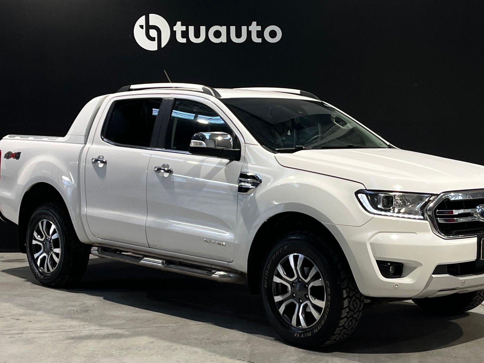 Ford RANGER LIMITED DCAB 4X4 3.2 AUT 2022 - Foto 2 de 19