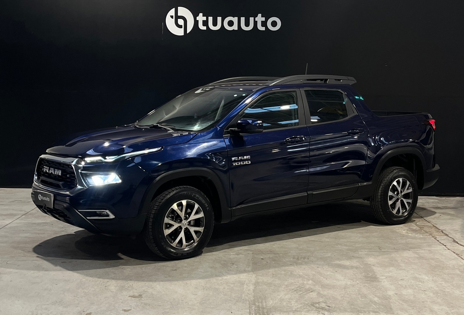 RAM 1000 BIG HORN FWD BZ 1.8 AUT 2024 - Imagen 8 de 19