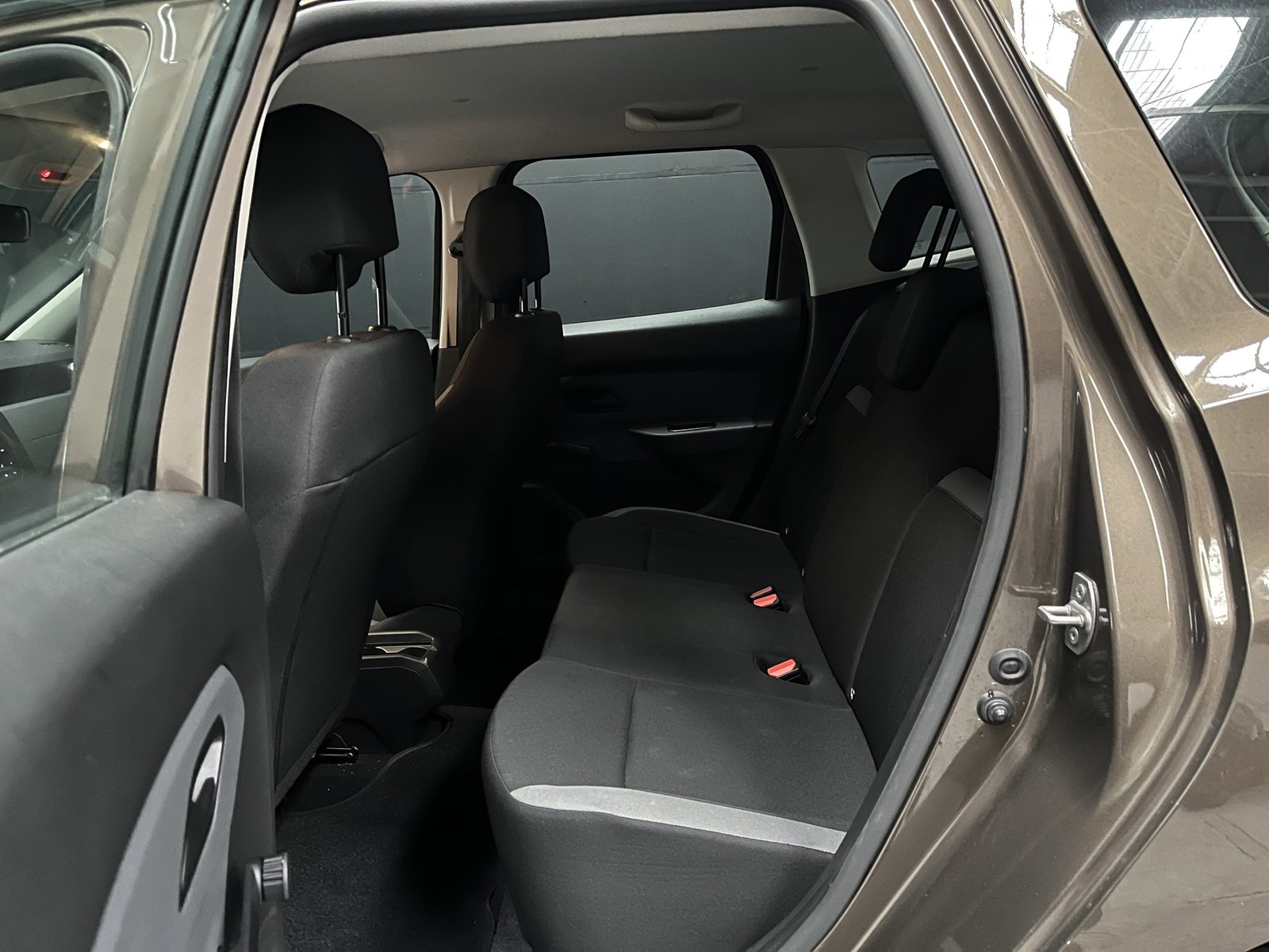 Renault DUSTER LIFE 1.6 MT 2021 - Foto 4 de 19