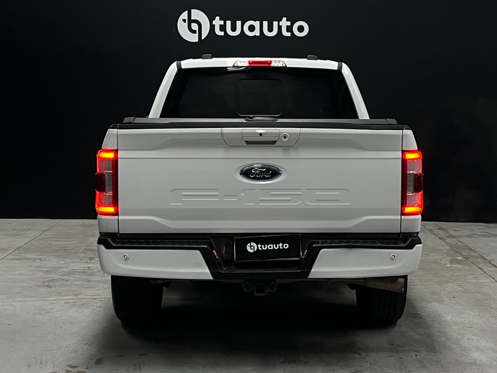 Ford F-150 LARIAT SPORT 4X4 5.0L AUT 2024 - Foto 5 de 19
