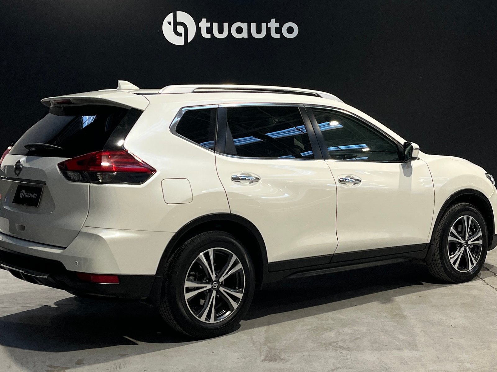 Nissan X-TRAIL ADVANCE CVT 2.5 AT 2023 - Foto 4 de 20