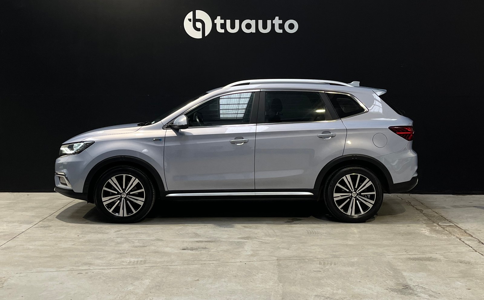 MG RX5 1.5 MT COM 2021 - Imagen 7 de 19