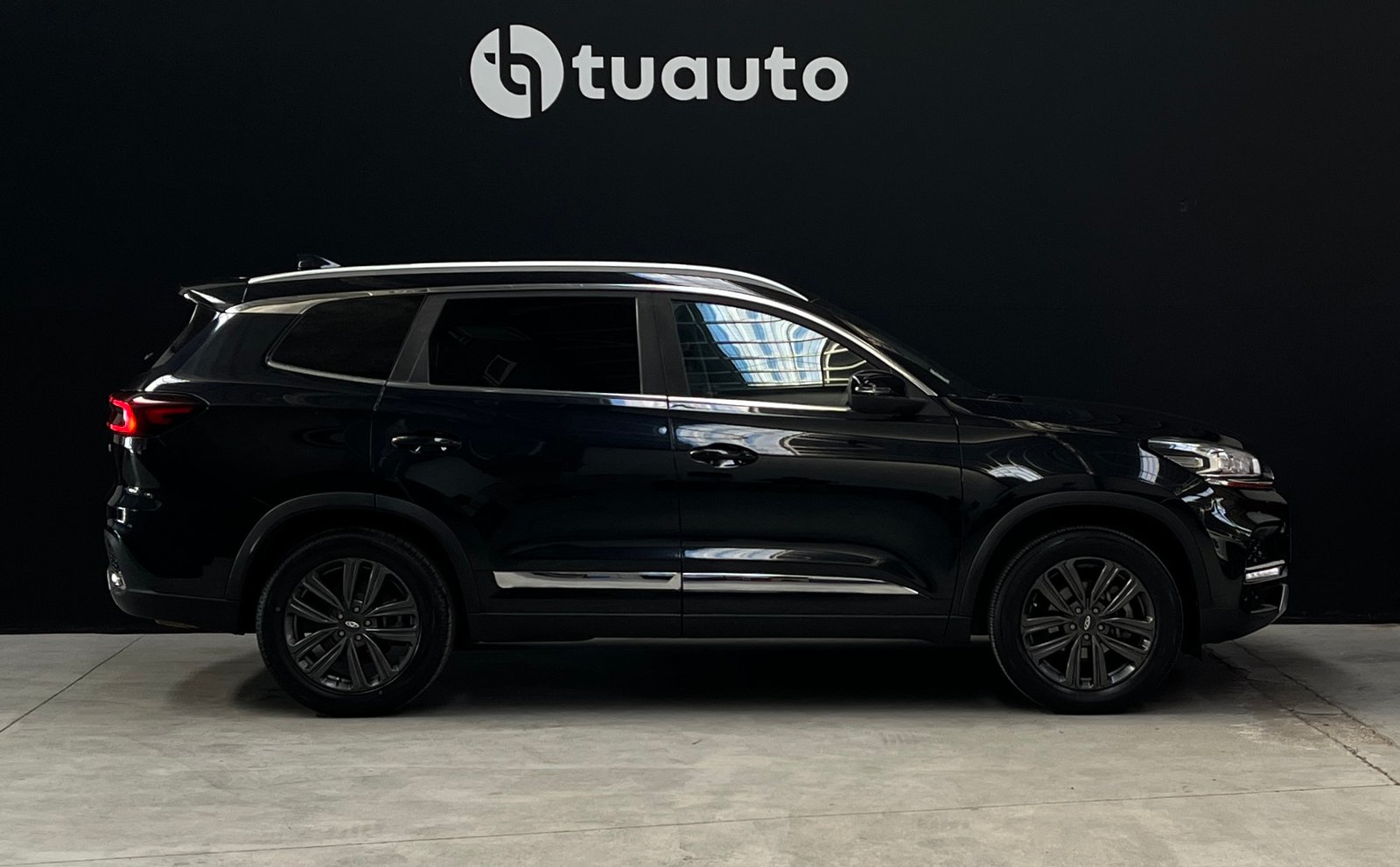 Chery TIGGO 8 1.5 GL MT 2021 - Imagen 3 de 18