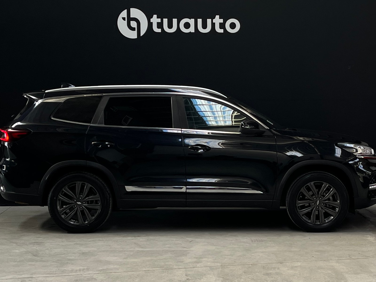 Chery TIGGO 8 1.5 GL MT 2021 - Foto 3 de 18