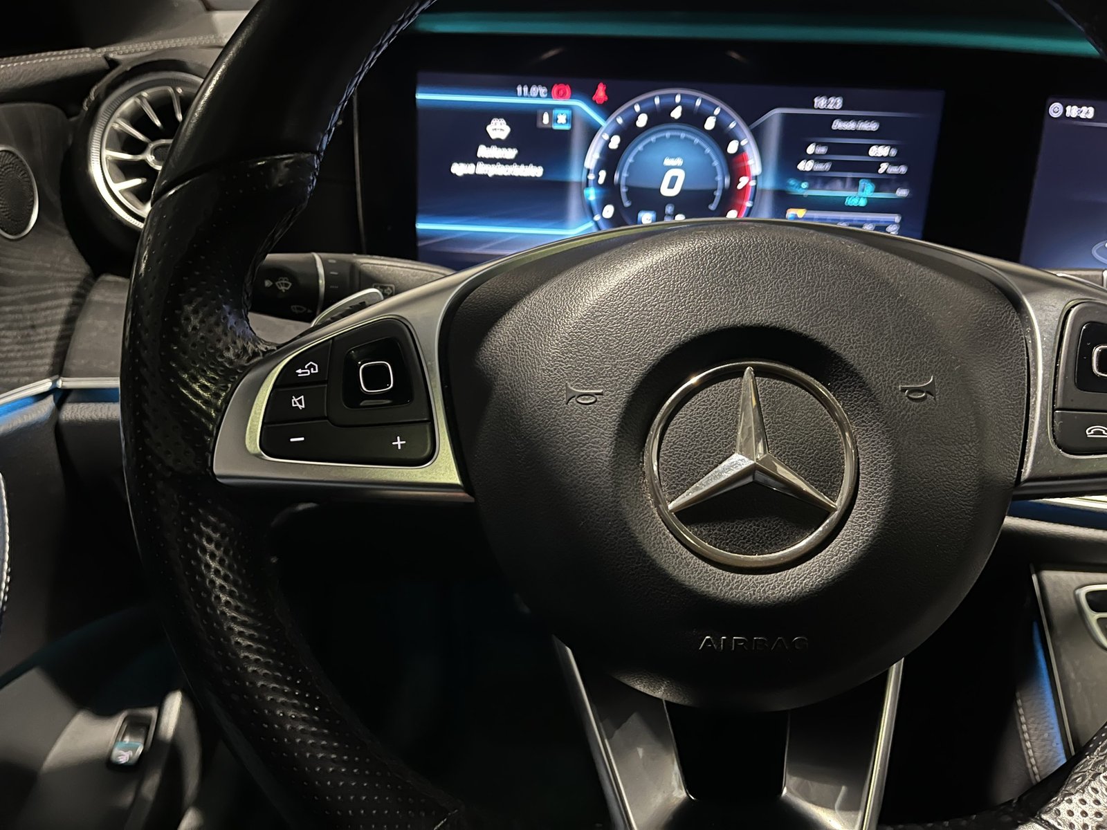 Mercedes-Benz E300 C COUPE 2.0 AT 2019 - Imagen 18 de 18
