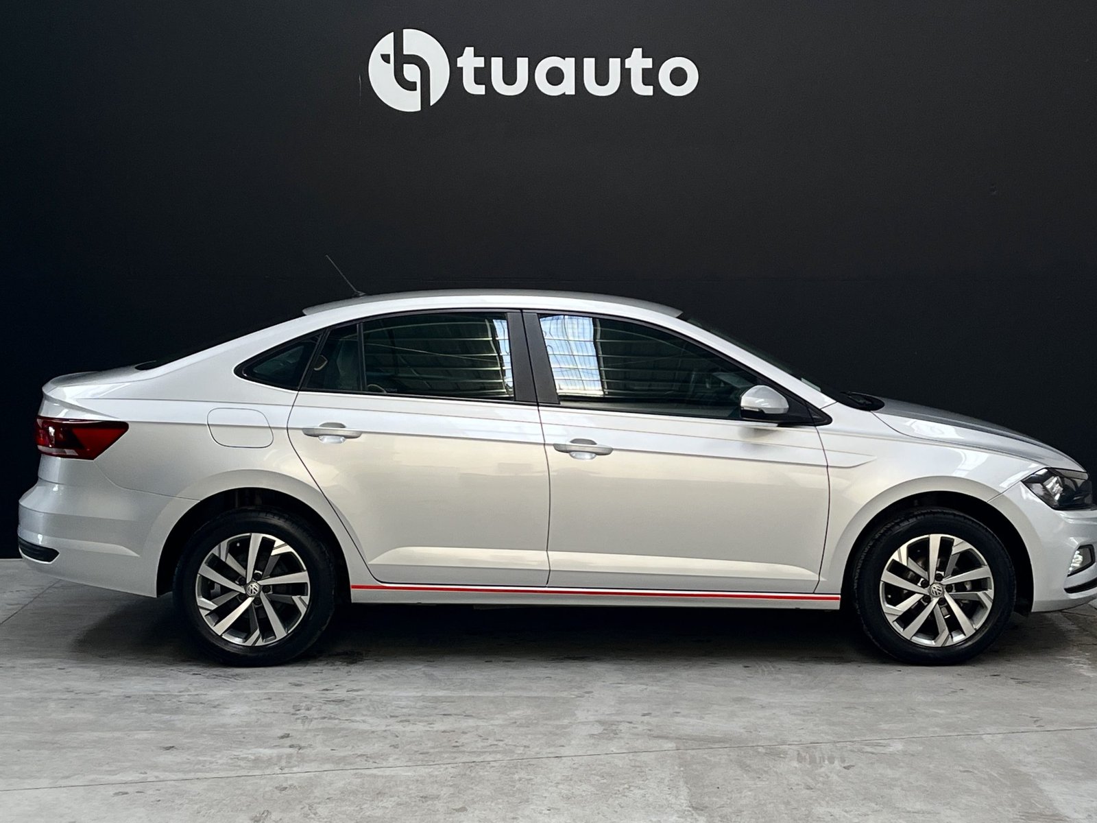 Volkswagen VIRTUS 1.6 TRENDLINE MT 2023 - Foto 3 de 20