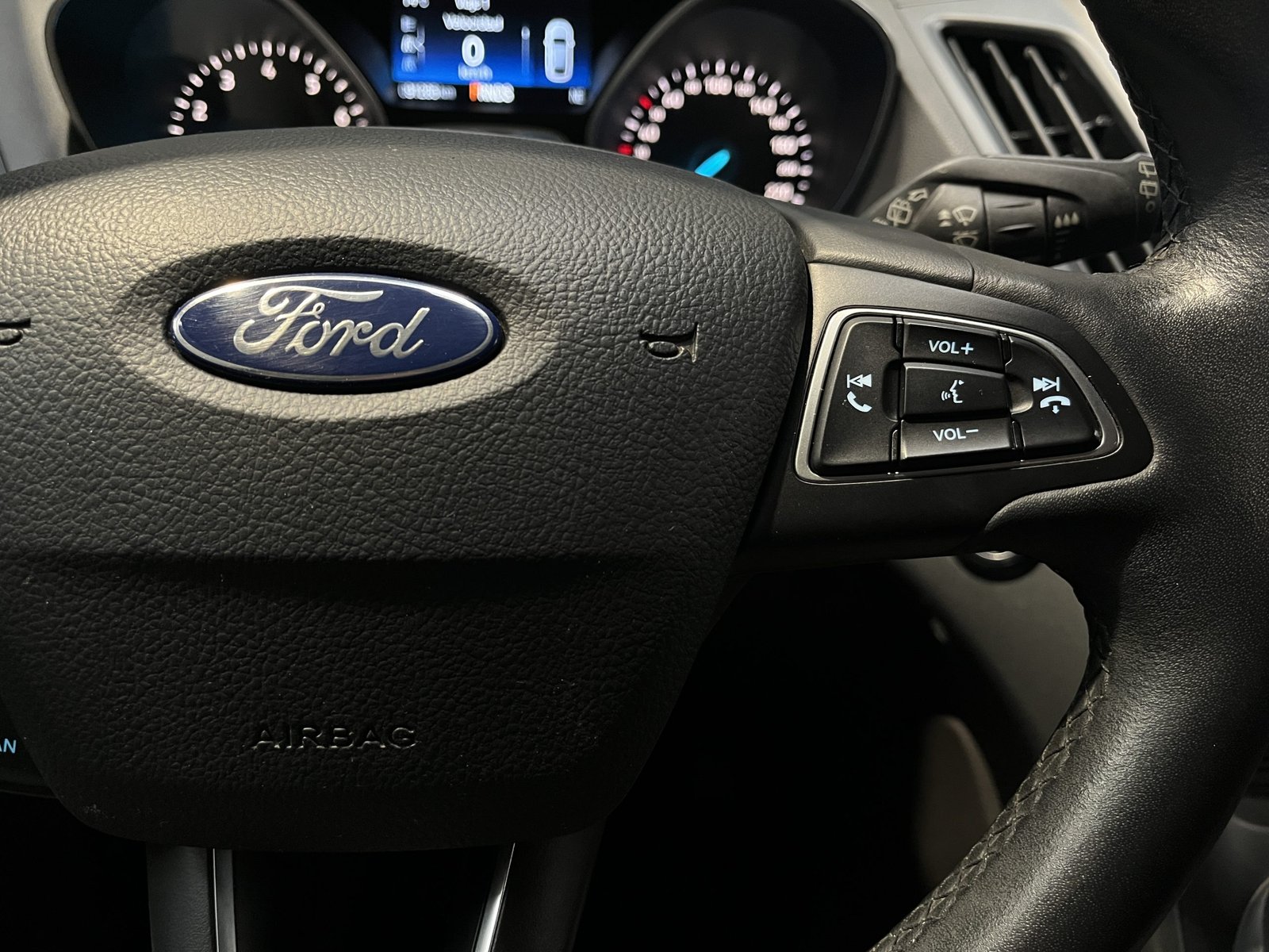 Ford ESCAPE 2.5 AUT 2020 - Imagen 13 de 19