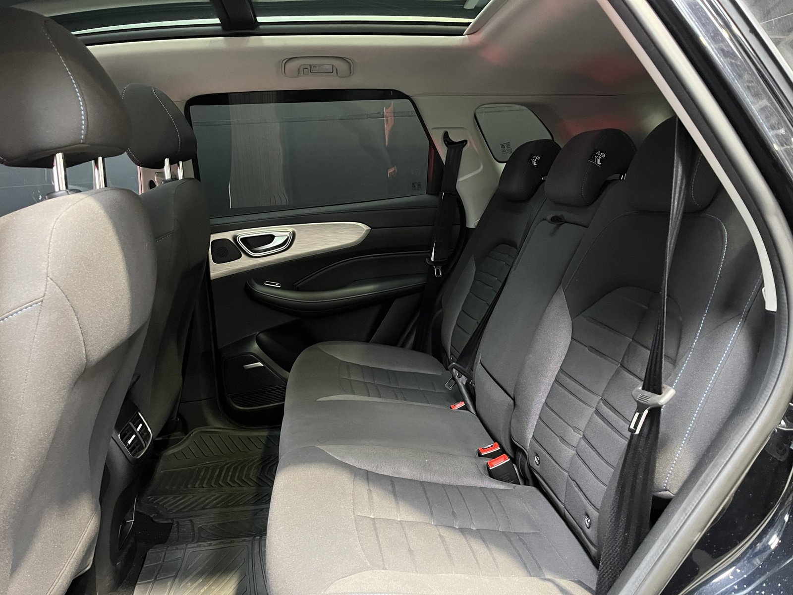 MG RX-5 MT COM 1.5 2024 - Imagen 12 de 16