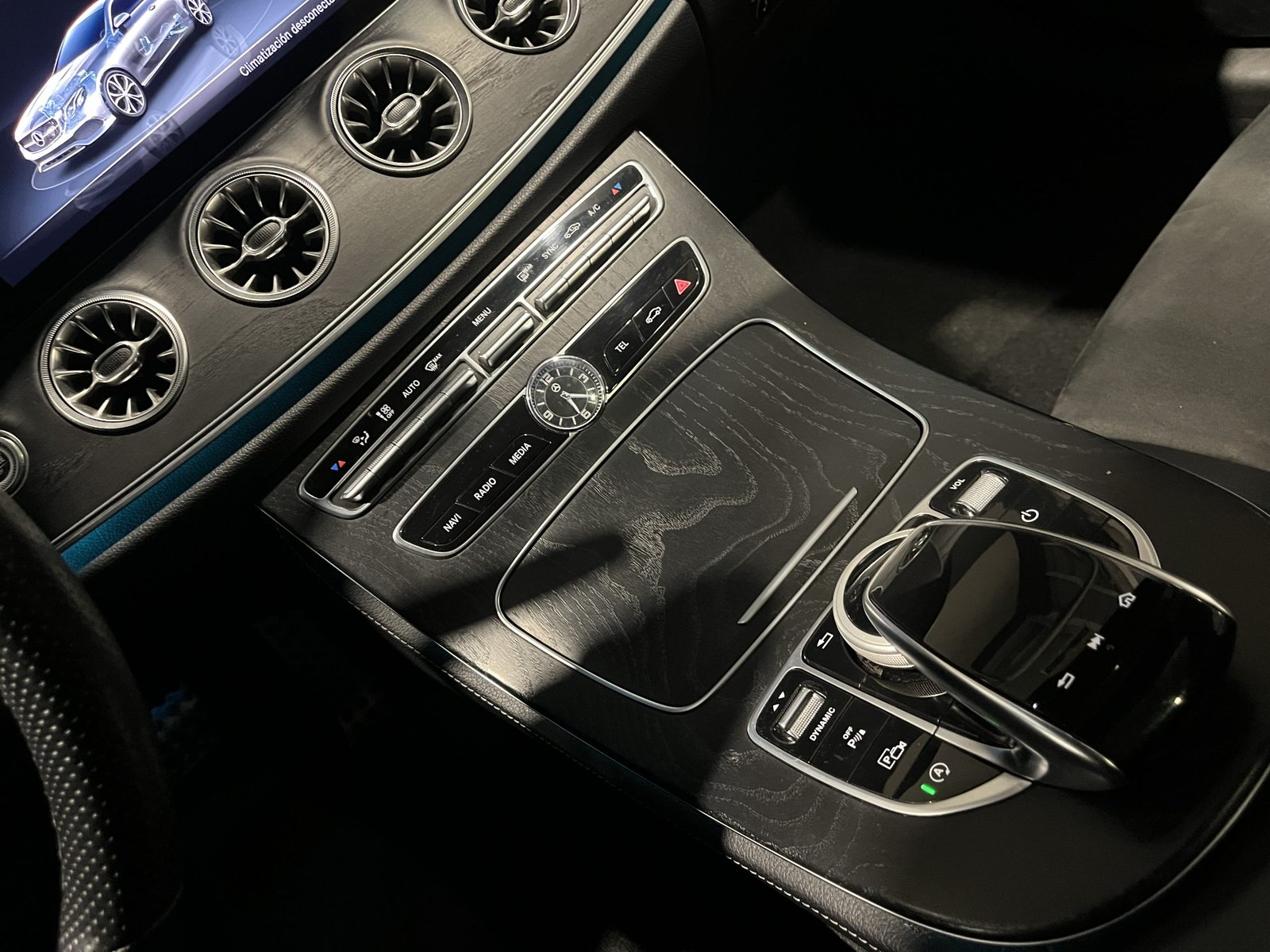 Mercedes-Benz E300 C COUPE 2.0 AT 2019 - Imagen 12 de 18