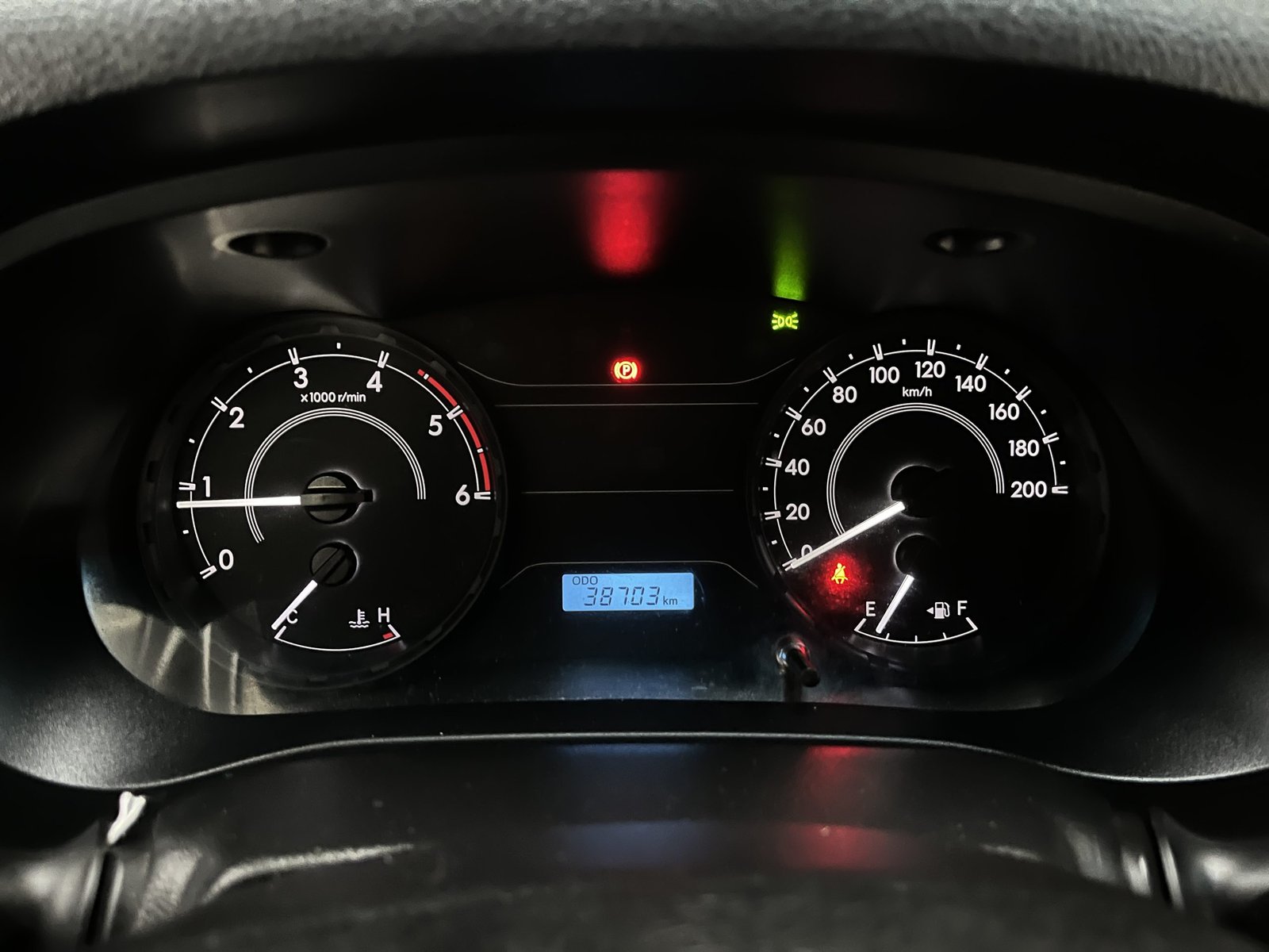 Toyota HILUX DX 2.4 MT 4X2 2021 - Imagen 10 de 18