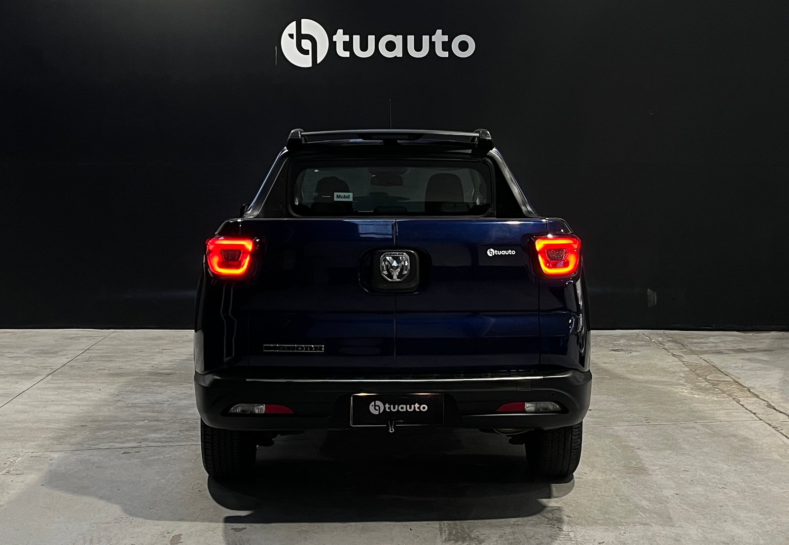 RAM 1000 BIG HORN FWD BZ 1.8 AUT 2024 - Imagen 5 de 19