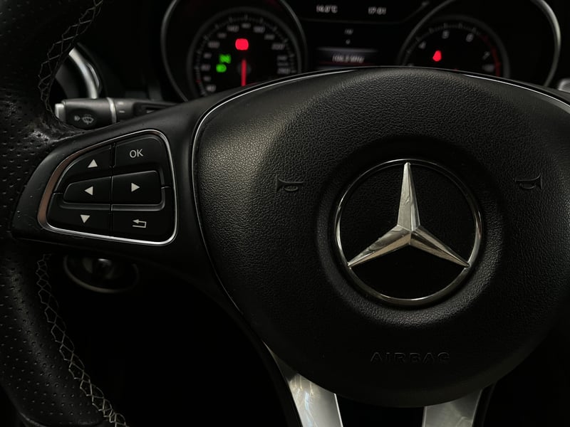 Mercedes-Benz GLA200 1.6 AUT 2018 - Imagen 15 de 19