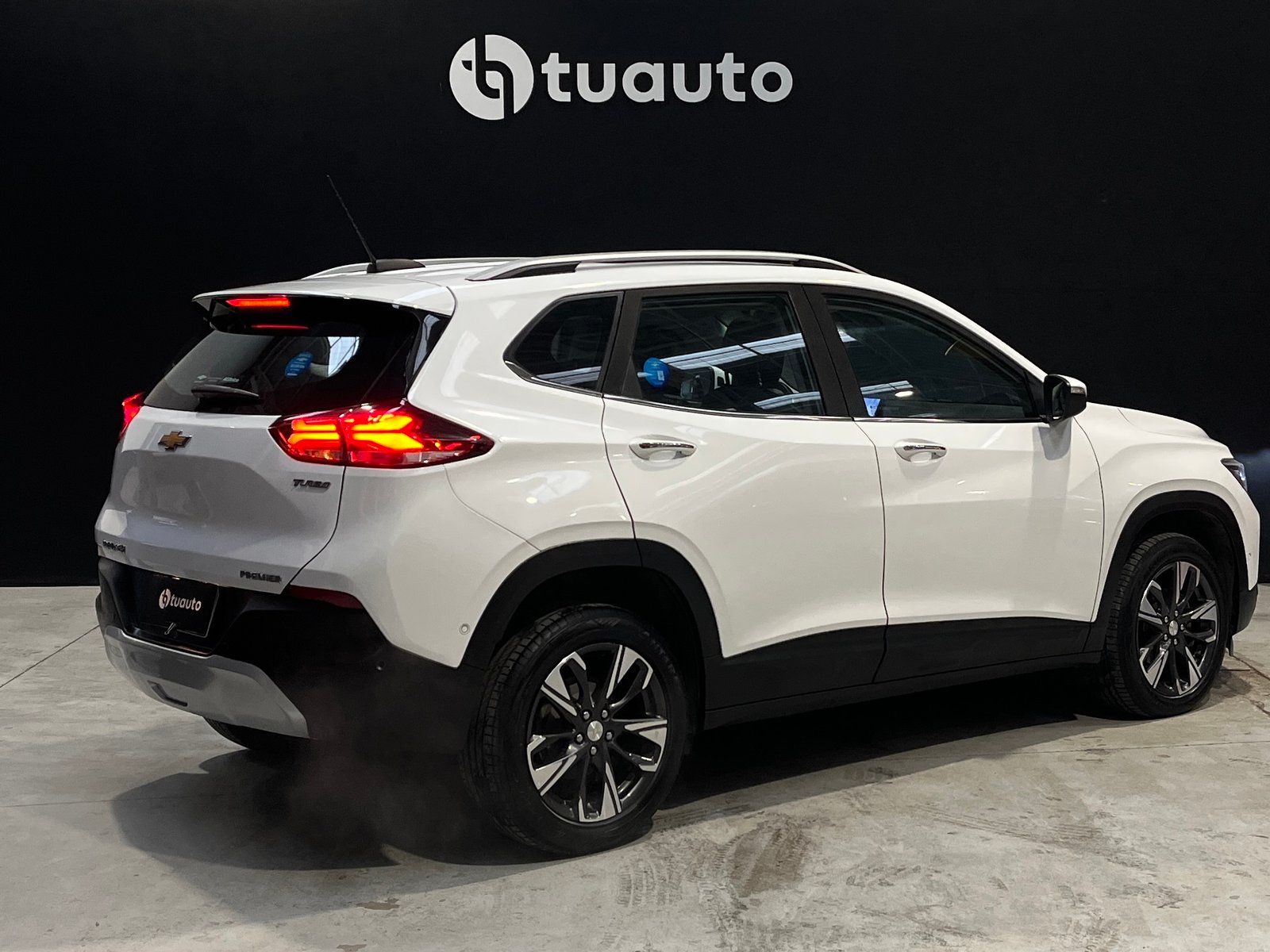 Chevrolet TRACKER PREMIER 1.2T AUT 2021 - Foto 4 de 20
