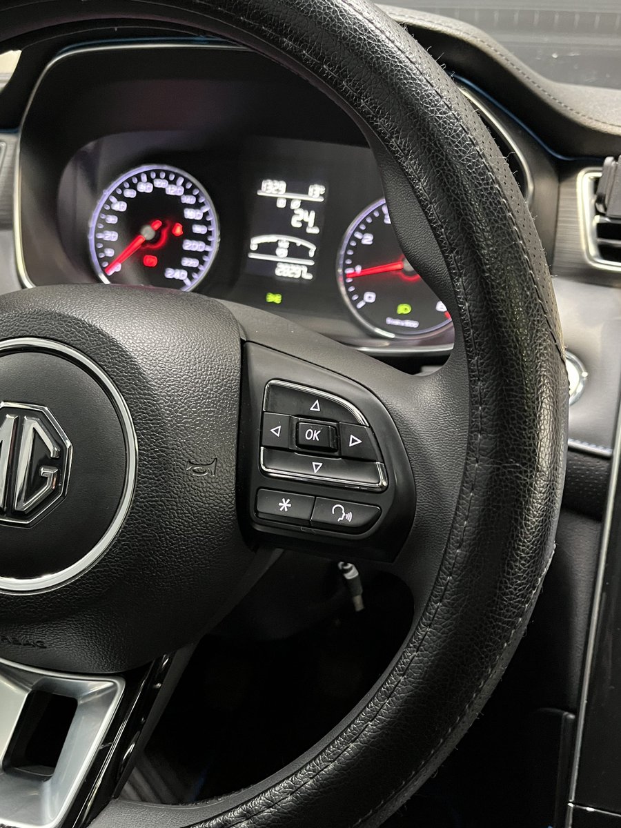 MG RX-5 MT COM 1.5 2024 - Imagen 15 de 16