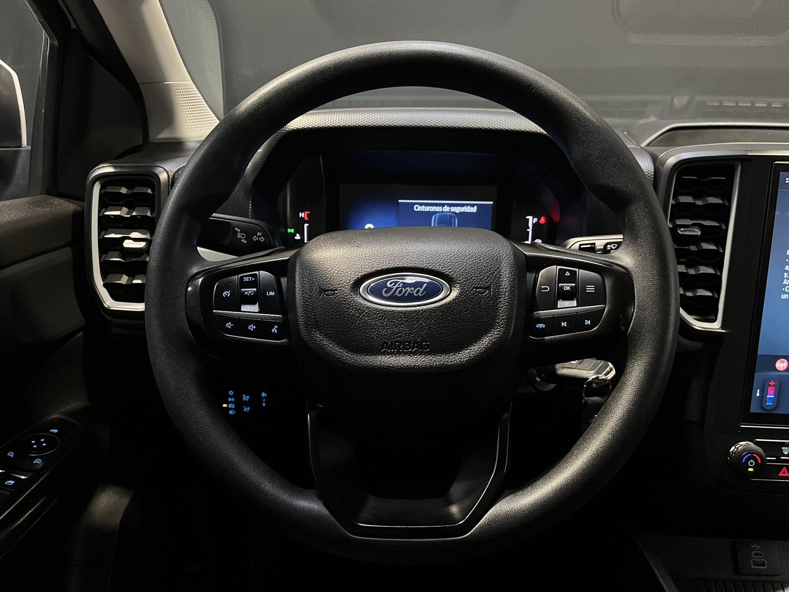 Ford RANGER XLS TM 4X4 2.0 2024 - Imagen 14 de 19