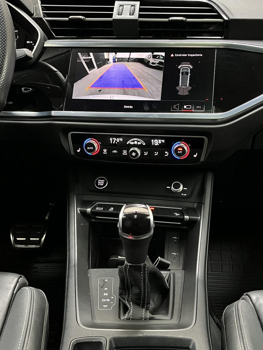 Audi Q3 35 TFSI 1.4 AUT S LINE 2023 - Imagen 9 de 18