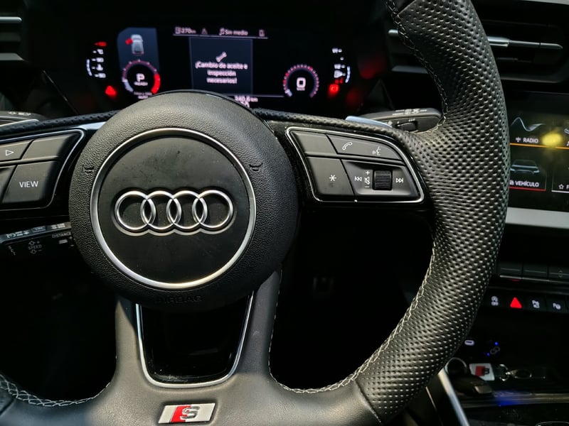 Audi A3 SPORTBACK 1.5 AUT S-LINE 2026 - Imagen 15 de 17