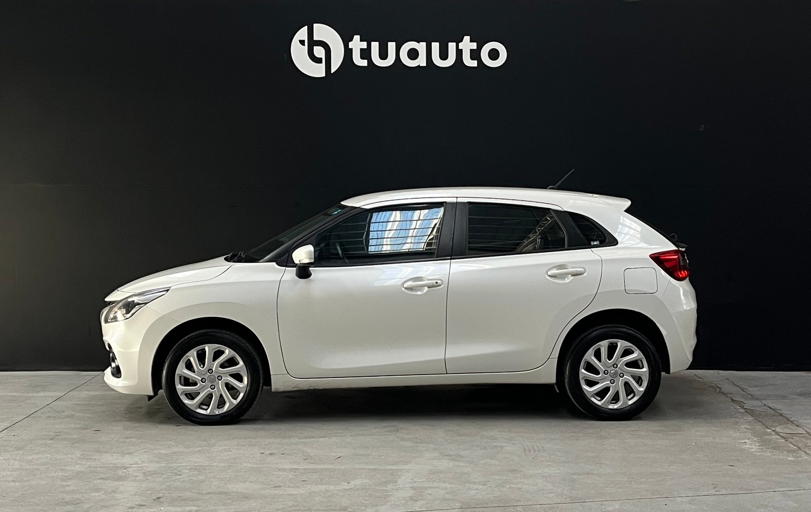 Suzuki BALENO GLS MT 1.5 2024 - Imagen 7 de 18