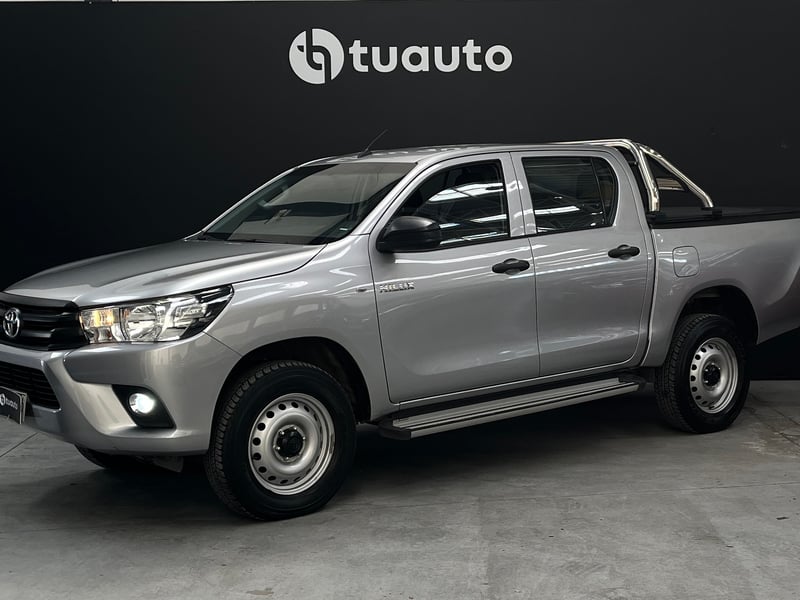 Toyota HILUX DX 2.4 MT 4X2 2021 - Imagen 8 de 18