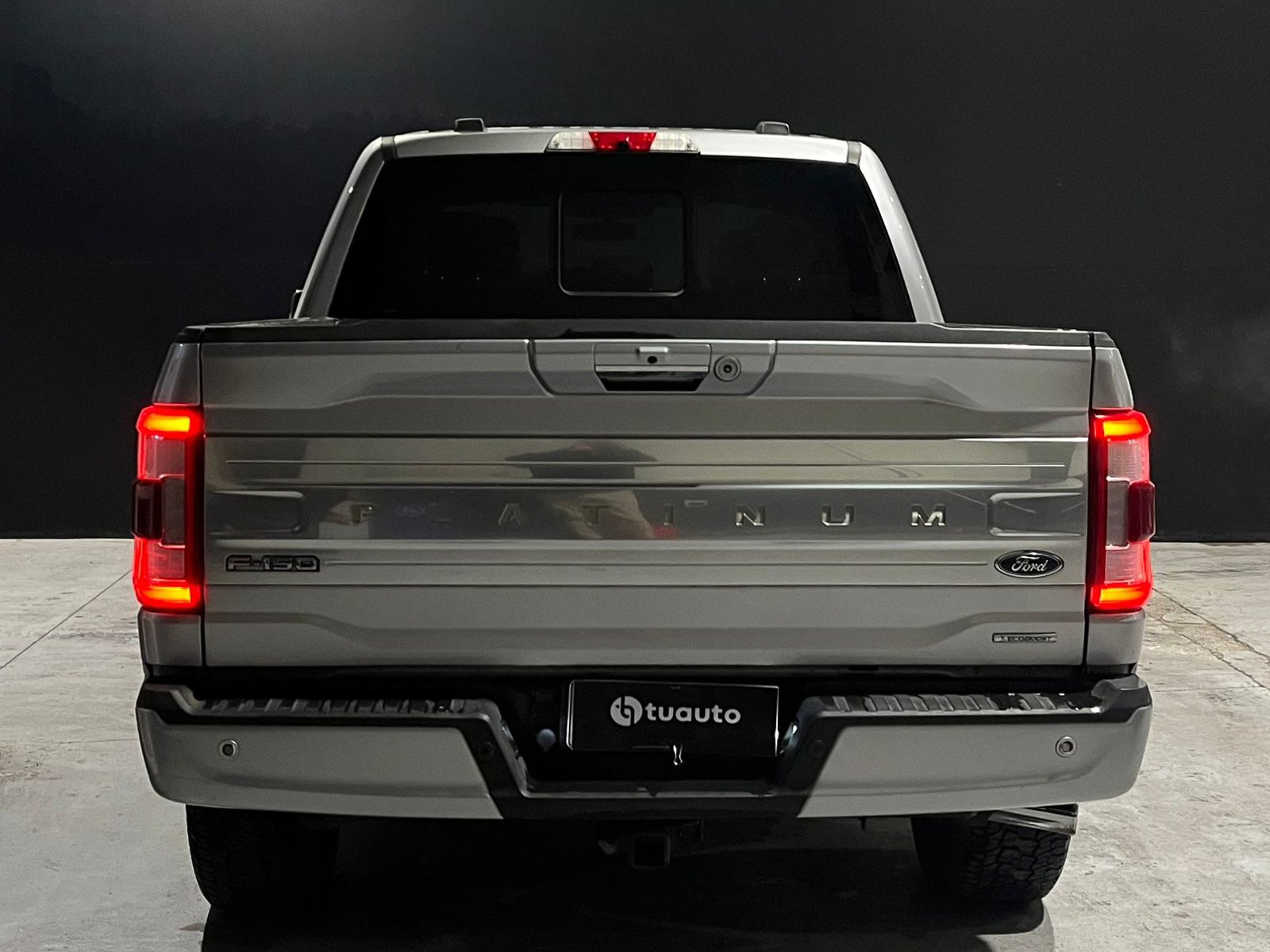 Ford F-150 PLATINUM 4X4 3.5 AUT 2022 - Foto 5 de 19