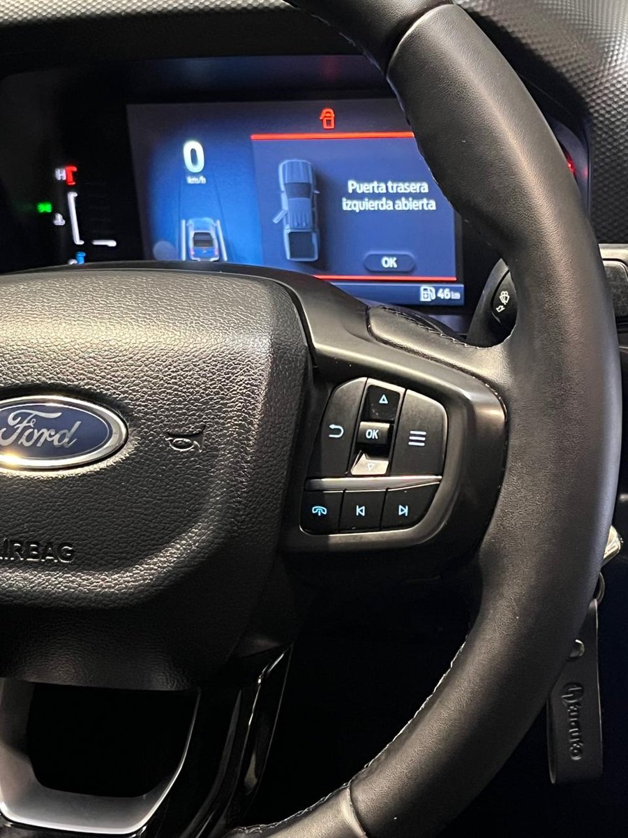 Ford RANGER XLT 4X4 2.0 AUT 2024 - Imagen 11 de 15