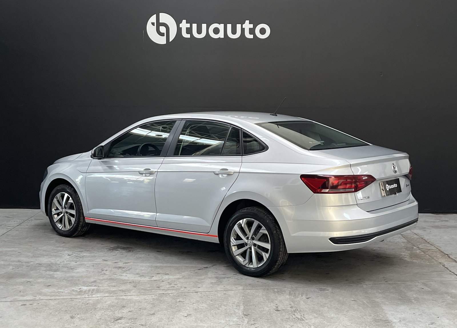 VOLKSWAGEN VIRTUS 1.6 TRENDLINE MT 2023 - Imagen 6 de 20