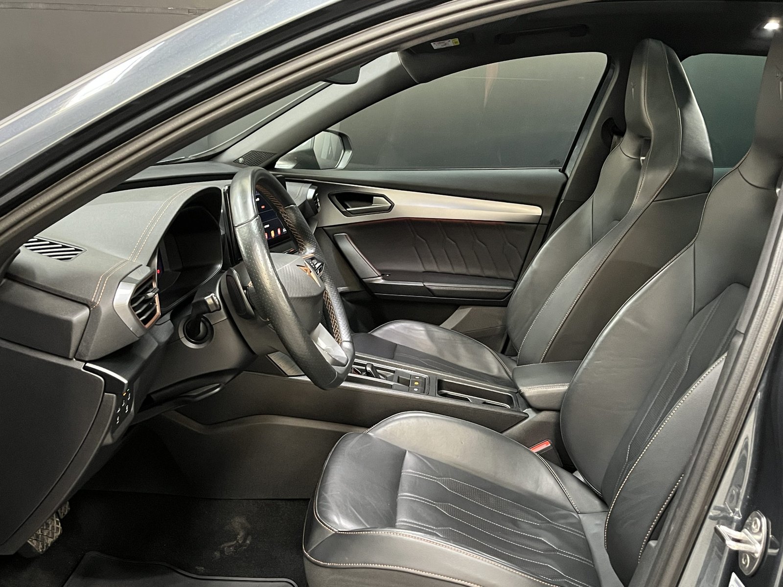 CUPRA FORMENTOR TSI 2.0 AUT 2024 - Imagen 17 de 20